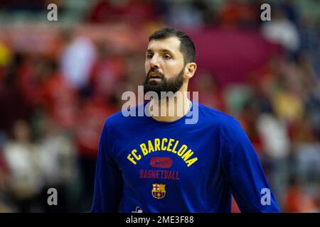 NIKOLA MIROTIC, in the warm-up before the match, UCAM Murcia CB vs BARÇA, ACB, Endesa basketball league, Basketball First Division, regular league, da Stock Photo