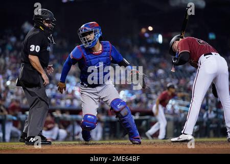 Chicago Cubs' Robinson Chirinos, right, congratulates Matt Duffy after Duffy  hit a solo home run during the second inning of a baseball game against the  Pittsburgh Pirates in Chicago, Sunday, Sept. 5