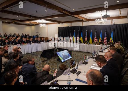 Ramstein-Miesenbach, Germany. 20 January, 2023. U.S. Secretary of Defense Lloyd Austin, right center, delivers remarks during the eighth Ukraine Defense Contact Group meeting at Ramstein Air Base, January 20, 2023 in Ramstein-Miesenbach, Rhineland-Palatinate, Germany. The meeting or 50 nations and organizations decides the best path of providing military support to Ukraine.  Credit: TSgt. Jack Sanders/DOD Photo/Alamy Live News Stock Photo