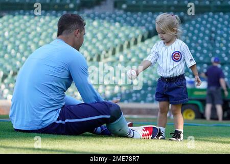 Los Angeles Dodgers center fielder Cody Bellinger (35) congratulates  Chicago Cubs left fielder Joc Pederson (24) after receiving his World  Series ring Stock Photo - Alamy