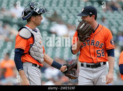 Houston Astros catcher Jason Castro (18) getting ready for the MLB game  between the Houston Astros and the Seattle Mariners on Tuesday, June 7,  2022 Stock Photo - Alamy