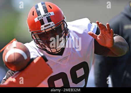 Cleveland Browns defensive linemen Andrew Billings (99