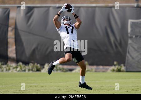 Las Vegas Raiders' Hunter Renfrow catches a pass during a practice at NFL  football training camp Friday, Aug. 4, 2023, in Henderson, Nev. (AP  Photo/John Locher Stock Photo - Alamy