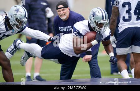 Dallas Cowboys tight end Jeremy Sprinkle (87) warms up before an NFL  football game against the New York Giants, Sunday, Dec. 19, 2021, in East  Rutherford, N.J. The Dallas Cowboys defeated the