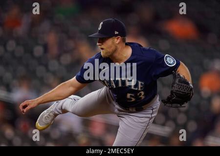 Seattle Mariners relief pitcher Will Vest is pictured on the mound against  the Texas Rangers during a baseball game Saturday, May 8, 2021, in  Arlington, Texas. (AP Photo/Louis DeLuca Stock Photo - Alamy
