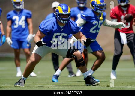 Los Angeles Rams center Brian Allen (55) against the San Francisco 49ers in  an NFL football game, Sunday, Oct. 30, 2022, in Inglewood, Calif. The 49ers  won 31-14. (AP Photo/Jeff Lewis Stock Photo - Alamy