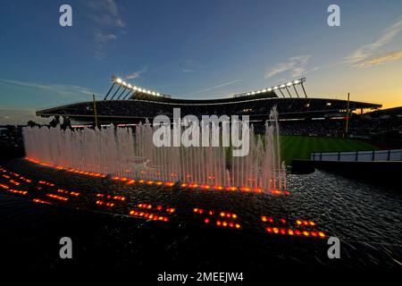 JDBaseball - Kansas City Water Fountains (Pic)  Kansas city missouri, Kansas  city royals, Kansas city