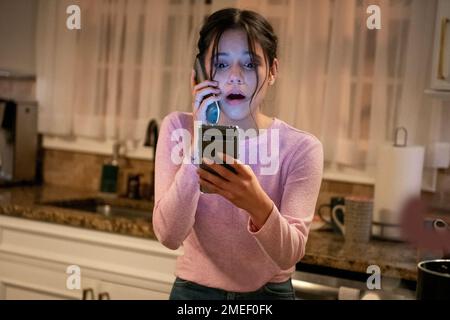 Scream Jenna Ortega Stock Photo - Alamy