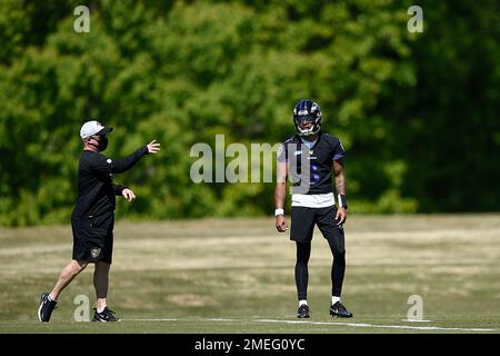 Baltimore Ravens rookie quarterback Kenji Bahar works out during rookie  training camp Saturday, May 15, 2021 in Owings Mills, MD.(AP Photo/Gail  Burton Stock Photo - Alamy