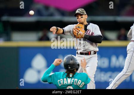 Seattle Mariners second baseman Cesar Izturis (3) during an extended spring  training game against the Los Angeles Dodgers on April 11, 2023 at  Camelback Ranch in Glendale, Arizona. (Tracy Proffitt/Four Seam Images