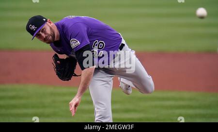 St. Louis, United States. 06th Aug, 2023. Colorado Rockies starting pitcher Austin  Gomber goes to the rozen bag during the first inning against the delivers a  pitch to the St. Louis Cardinals