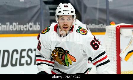 Andrew Shaw trade: Blackhawks acquire former Cup winner from