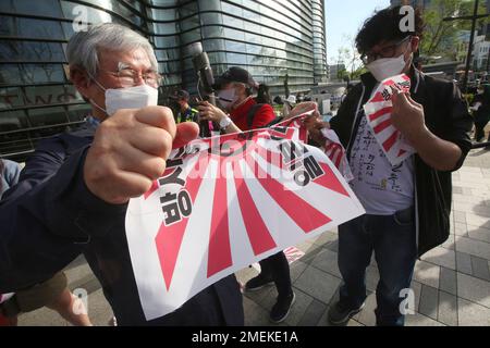 North Korea joins South Korean protest over Japan's 'Rising Sun