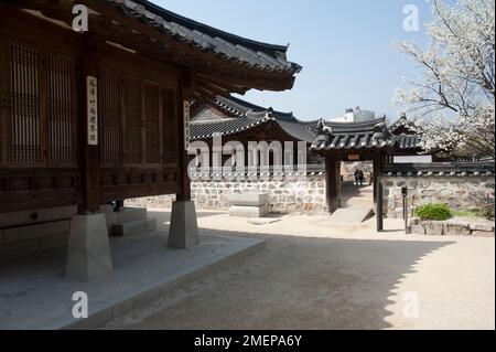 South Korea, Seoul, Namsan, Namsangol, Hanok village Stock Photo