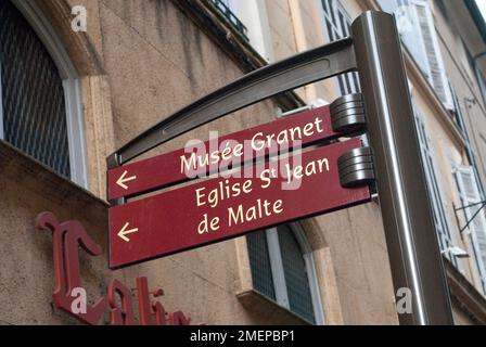 France, Bouches-du-Rhone, Aix-en-Provence, Musee Granet, Eglise St Jean Malte sign Stock Photo