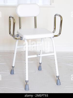 Folding perching stool for kitchen hot sale