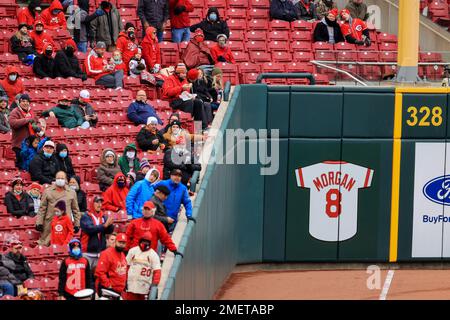 St. Louis Cardinals jersey worn by Hall of Famer Ozzie Smith. In a special  ceremony, the Smithsonian National Museum of American History accepted 14  artifacts used by baseball legends who played for