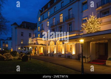 Germany, Bonn, Rhine, Sieg, Kottenforst, Rhineland Nature Park, Rhineland, North Rhine-Westphalia, NRW, Bonn-Bad Godesberg, Bonn-Ruengsdorf, Rheinhotel Dreesen, Das Weisse Haus Am Rhein, evening, night photograph, blue hour, illumination, Christmas decoration Stock Photo