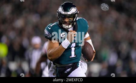 Philadelphia Eagles quarterback Jalen Hurts (1) looks on during the NFL  divisional round playoff football game against the New York Giants,  Saturday, Jan. 21, 2023, in Philadelphia. (AP Photo/Chris Szagola Stock  Photo - Alamy