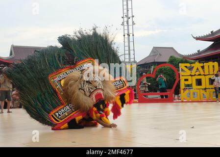 Semarang, Indonesia - 1 January 2023: Traditional Dance from Ponorogo, Indonesia which is called Reog Ponorogo. Reog dance performance at sam poo kong Stock Photo