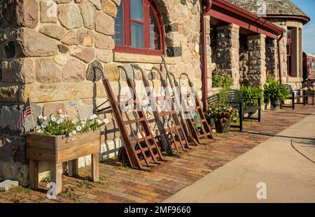 Abandon historic Standish Michigan passenger train station Stock Photo