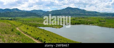 Panoramic view of the city of Denver with overview of Ferril Lake and ...