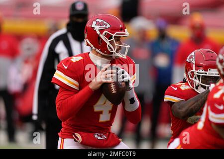 Kansas City Chiefs quarterback Chad Henne (4) passes the ball in pregame  warmups during the AFC Championship, Sunday, Jan 19, 2020, in Kansas City,  Mo. The Chiefs beat the Titans 35-24. (Photo