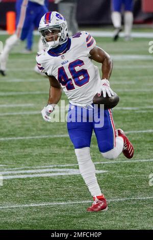 Buffalo Bills safety Jaquan Johnson (4) runs onto the field before