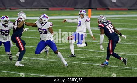 Foxborough, Massachusetts, USA. 21st Dec, 2019. Buffalo Bills punter Corey  Bojorquez (9) warms up before the NFL football game between the Buffalo  Bills and the New England Patriots at Gillette Stadium, in