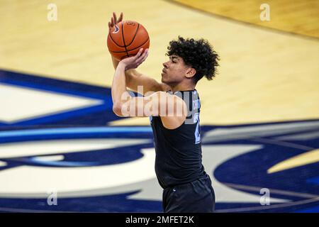 Marquette guard D.J. Carton (21) dribbles against North Carolina during the  second half of an NCAA college basketball game in Chapel Hill, N.C.,  Wednesday, Feb. 24, 2021. (AP Photo/Gerry Broome Stock Photo - Alamy
