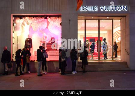 SYDNEY, AUSTRALIA - December 12, 2016: Louis Vuitton Luxury Store On George  Street Stock Photo, Picture and Royalty Free Image. Image 73985921.