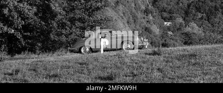 san marino , san marino - sett. 16 -2022 : PORSCHE 356 ROADSTER 1961 in coppa nuvolari old racing car with classic car Stock Photo