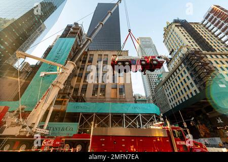 For Tiffany & Co., a Rooftop Addition Wrapped in Glass - The New