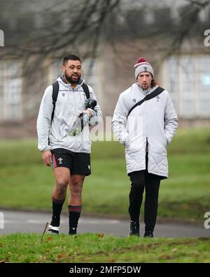 Wales' Taulupe Faletau and Justin Tipuric during a training session at ...