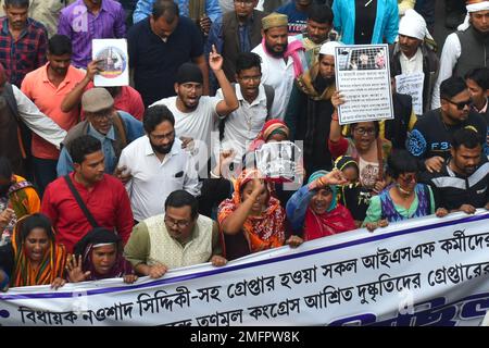 Kolkata, West Bengal, India. 25th Jan, 2023. ISF (Indian Secular Front) party members protesting the arrest of their leader Nawsad Siddique (Credit Image: © Sudipta Das/Pacific Press via ZUMA Press Wire) EDITORIAL USAGE ONLY! Not for Commercial USAGE! Stock Photo