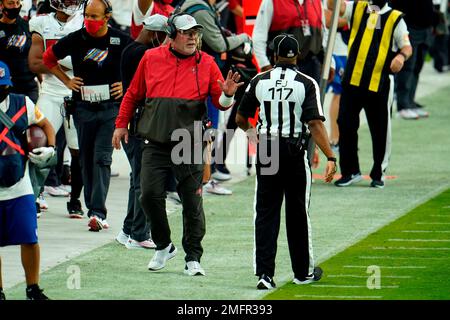 Miami Dolphins defensive tackle John Jenkins (77) walks off the field after  an NFL football game against Chicago Bears, Sunday, Nov. 6, 2022, in  Chicago. (AP Photo/Kamil Krzaczynski Stock Photo - Alamy