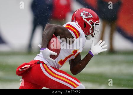 Tremon Smith out, Byron Pringle in for Kansas City Chiefs