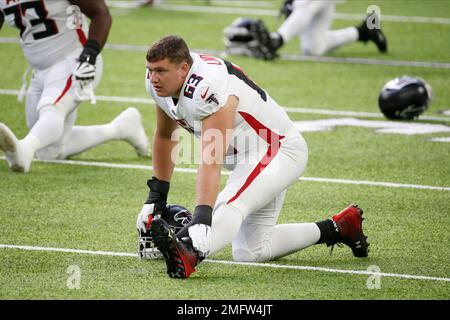 Atlanta Falcons guard Chris Lindstrom (63) on the sideline against the  Detroit Lions during an NFL football game, Friday, Aug. 12, 2022, in  Detroit. (AP Photo/Rick Osentoski Stock Photo - Alamy