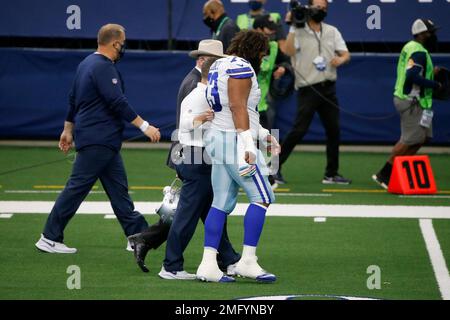 Dallas Cowboys center Joe Looney (73) during an NFL football game against  the Philadelphia Eagles, Sunday, Dec. 27, 2020, in Arlington, Texas. Dallas  won 37-17. (AP Photo/Brandon Wade Stock Photo - Alamy