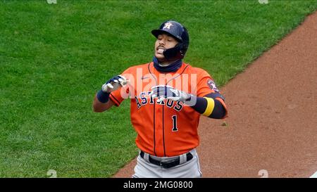 Texas Rangers' Rougned Odor fields a throw in a baseball game against the  Minnesota Twins in a baseball game Friday, June 22, 2018, in Minneapolis.  (AP Photo/Jim Mone Stock Photo - Alamy