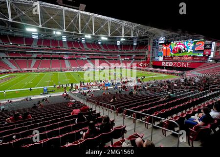 Detroit Lions players warmup before an NFL football game against the  Chicago Bears in Chicago, Sunday, Nov. 13, 2022. (AP Photo/Charles Rex  Arbogast Stock Photo - Alamy