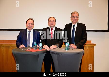 Festakt anlässlich des Leitungswechsels im Senckenberg Forschungsinstitut Görlitz, der scheidende Institutsleiter Prof. Dr. Willi Xylander und sein Na Stock Photo