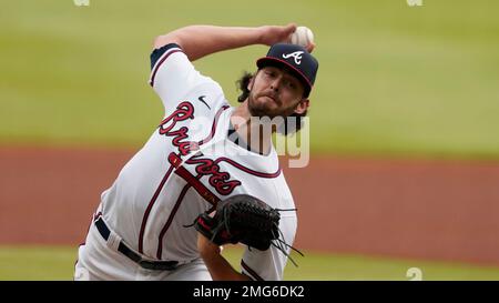 Atlanta, USA. 05th Nov, 2021. Pitcher Ian Anderson addresses fans