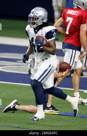 Dallas Cowboys running back Rico Dowdle (23) is seen after an NFL football  game against the Cincinnati Bengals, Sunday, Sept. 18, 2022, in Arlington,  Texas. Dallas won 20-17. (AP Photo/Brandon Wade Stock Photo - Alamy