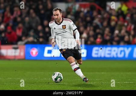 EAST RUTHERFORD, NJ - JULY 22: Christian Eriksen #14 of Manchester United  during the Champions Tour soccer game against Arsenal on July 22, 2023 at  MetLife Stadium in East Rutherford, New Jersey. (