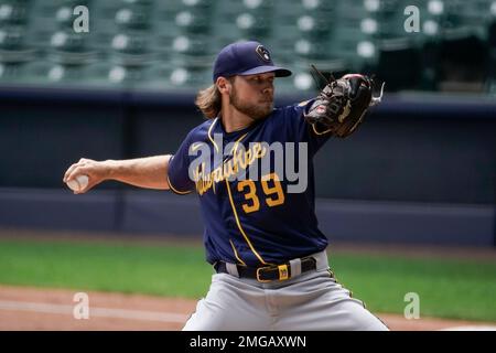 Milwaukee Brewers' Corbin Burnes thorws during a spring training baseball  workout Thursday, Feb. 16, 2023, in Phoenix. (AP Photo/Morry Gash Stock  Photo - Alamy