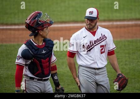 Yan Gomes of the Washington Nationals poses for a portrait on Photo