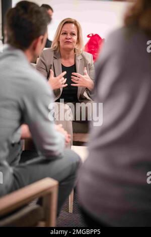 Berlin, Germany. 23rd Jan, 2023. On January 23, 2023, Federal Minister of the Interior Nancy Faser and Dr. Viola Matthatil-Reuther, an SPD candidate for the Berlin House of Representatives, visited the Kulturschoepfer initiative in Berlin-Friedrichshain. They were greeted by Christopher Elmerick, a representative from Kulturschoepfer, a non-profit organization aiming to bridge the gap between the arts, business, and social sectors. Kulturschoepfer has been a hub for Berliners and internationals since 2013, providing opportunities for artistic and cultural growth, professional development, co Stock Photo