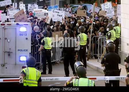 Looter Leaving Louis Vuitton Inside Copley Editorial Stock Photo