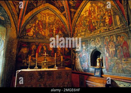 France. Auvergne. Cantal (15) Interior of the chapel of the castle of Anjony (end of the 16th century) Stock Photo
